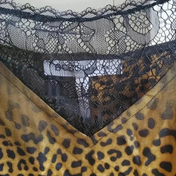 BCBGENERATION  LEOPARD PLAID TANK - Picture 3 of 4